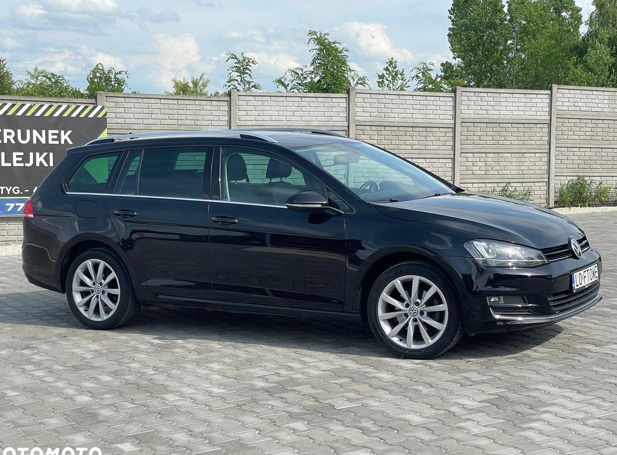 Volkswagen Golf cena 36777 przebieg: 170000, rok produkcji 2015 z Puławy małe 191